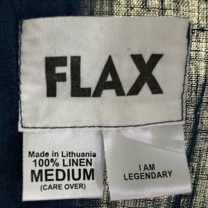 FLAX SZ M Linen midnight blue button down shirt